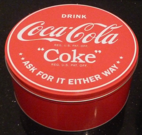 07612-1 € 5,00  coca cola koekjestrommel pause refresh doorsnede 17cm hoog 8 cm